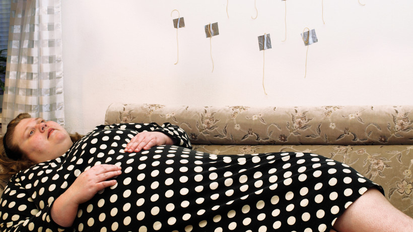 Iiu Susiraja: Al dente, from the series Good Behaviour, 2008–2010.