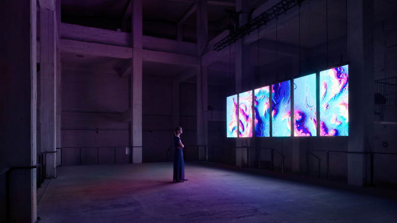 Fig. 1: onformative, 2017. Meandering River. [audiovisual digital artwork, installation view] (Berlin, Funkhaus). Used with permission.