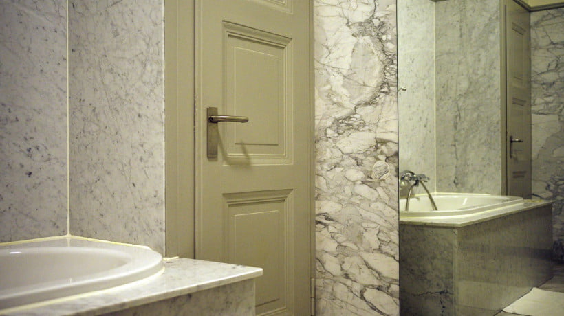 David Bate, A House in Germany.