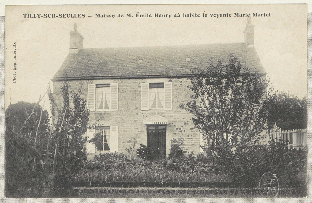 Figure 4. Tilly-sur-Seulles – Marie Martel’s house, postcard, ca. 1900, Bibliothèque nationale de France, Paris.