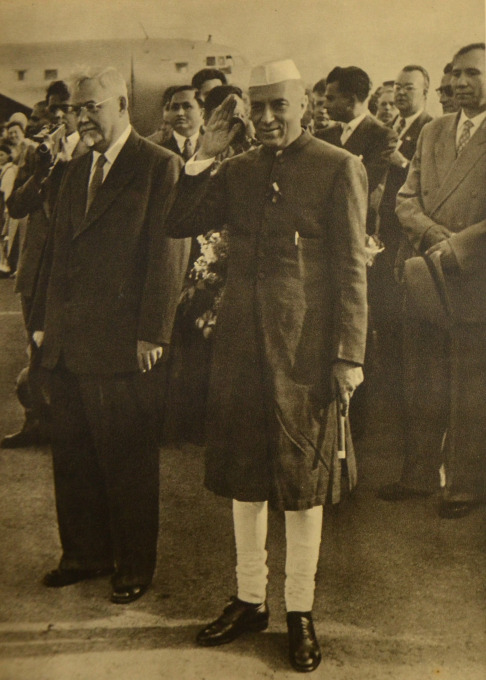 Figure 1. Jawaharlal Nehru, Prime Minister of India, arrived in Moscow on June 7, 1955. He was met by leaders of the Communist Party and the Soviet Government. The picture shows Jawaharlal Nehru, Prime Minister of India, and N.A.Bulganin, Chairman of the Council of Ministers of the U.S.S.R. at the Moscow Central Airport, NML- 60845 in Jawaharlal Nehru in the Soviet Union (Moscow: State Fine Arts Publishing House, 1955). Reproduced by permission of Nehru Memorial Library, New Delhi.