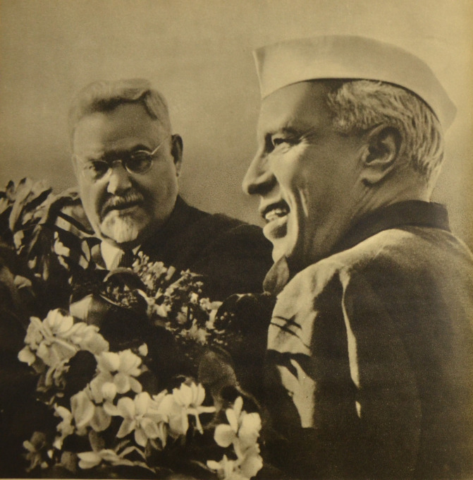 Figure 4. N. A. Bulganin, Chairman of the Council of Ministers of the U.S.S.R. and Jawaharlal Nehru, Prime Minister of India, at the Moscow Central Airport, NML- 60848 in Jawaharlal Nehru in the Soviet Union (Moscow: State Fine Arts Publishing House, 1955). Reproduced by permission of Nehru Memorial Library, New Delhi.
